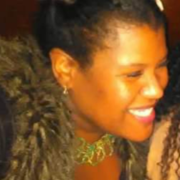 Meet your Posher, Storm❣️ - Picture 7 of 8